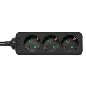 Maadoitettu jatkojohto 3x CEE 7/3 1x CEE 7/7 3m