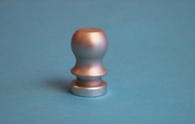 Metallinen nuppi universaali 1-pakkaus