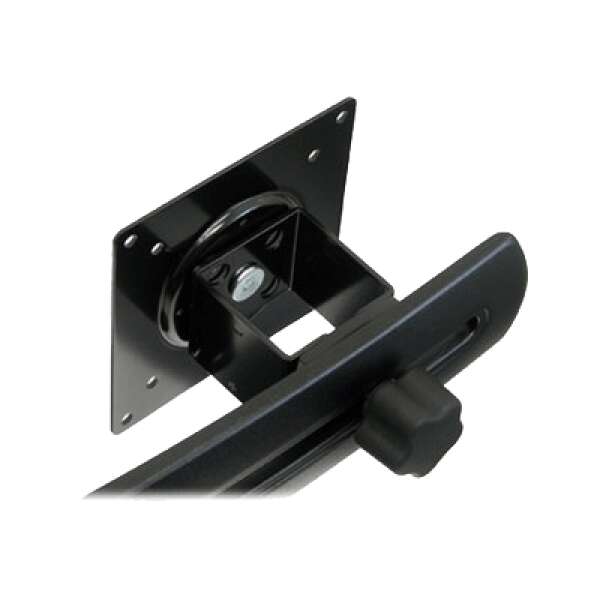 3-osainen pistorasia, jossa 2 USB-porttia